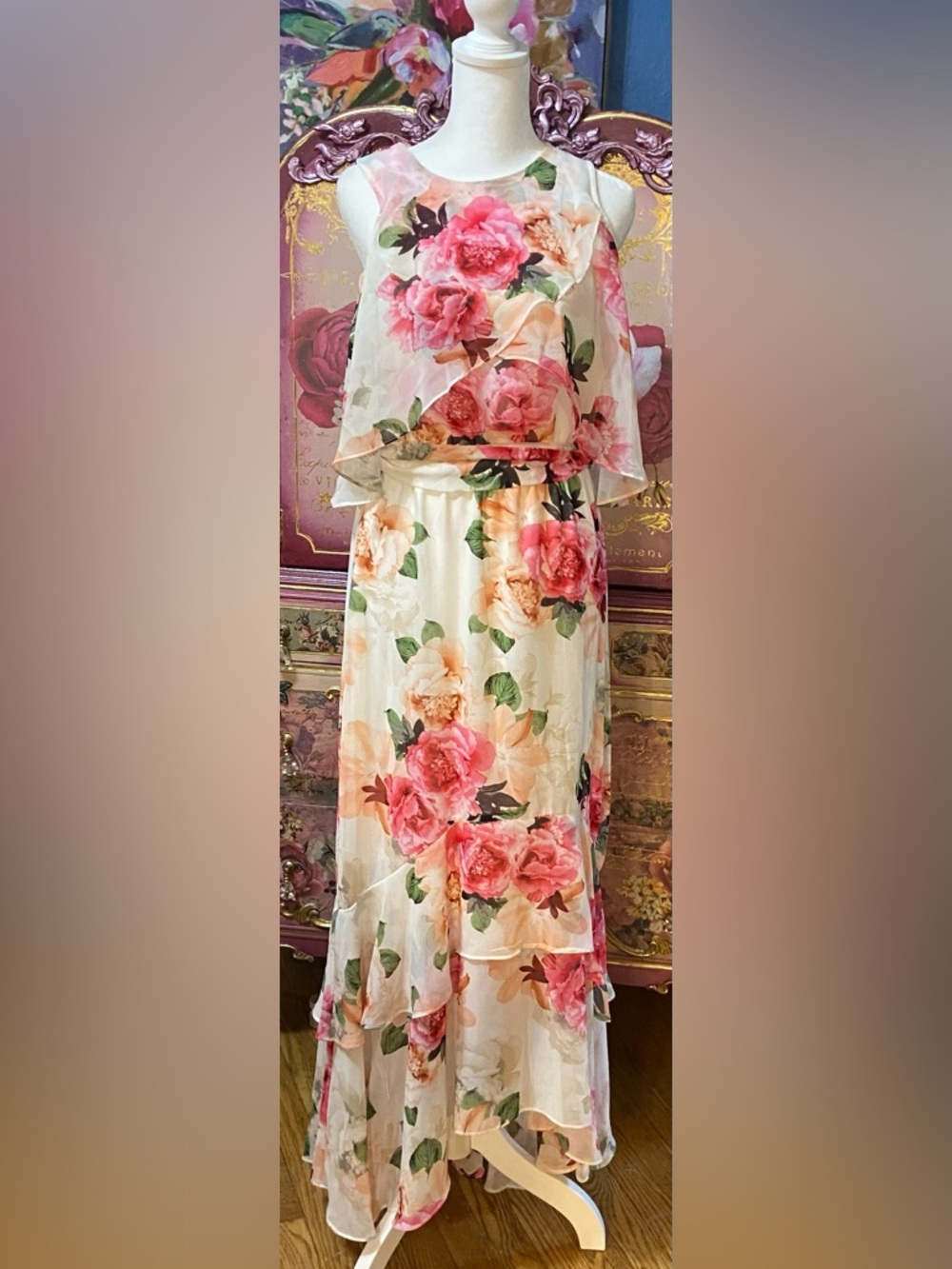 Calvin Klein NWT Dreamy Pink and Peach Floral Maxi Dress